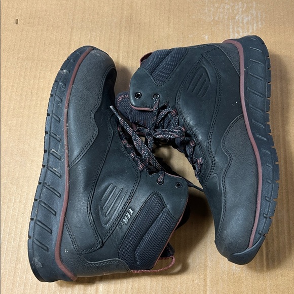 L.L. Bean Snowfield Insulated Mid Boots Size 9 Hiking Camping Gorp Outdoors - Picture 5 of 8